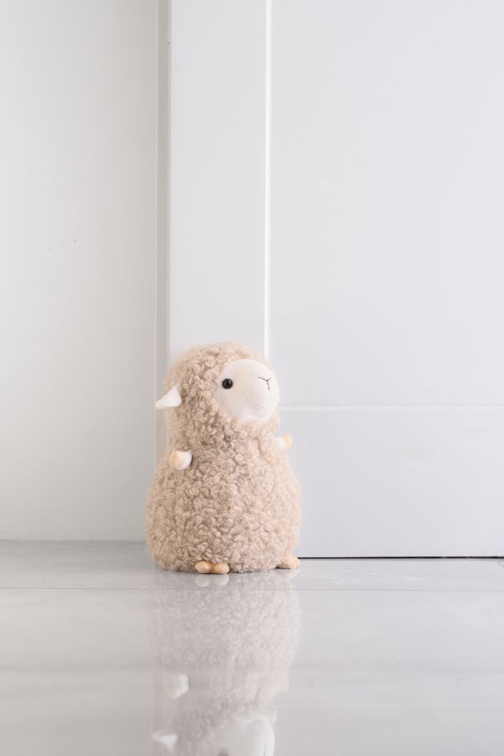 Barbara Door Stopper
