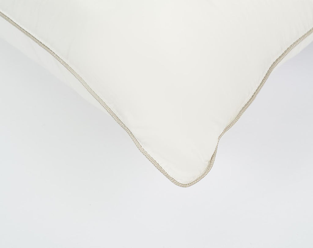 Alicia Medium Microfibre Pillow