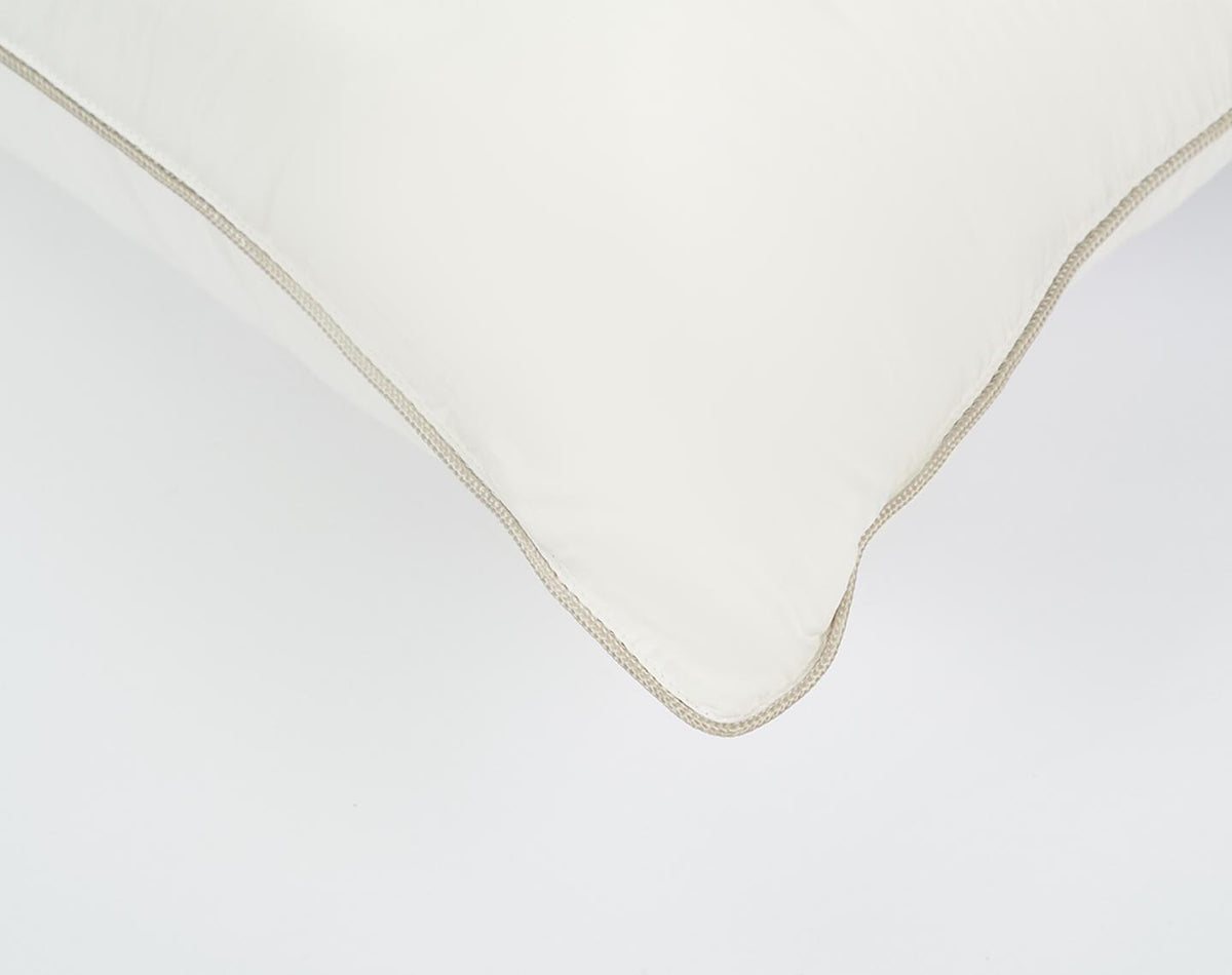 Alicia Medium Microfibre Pillow