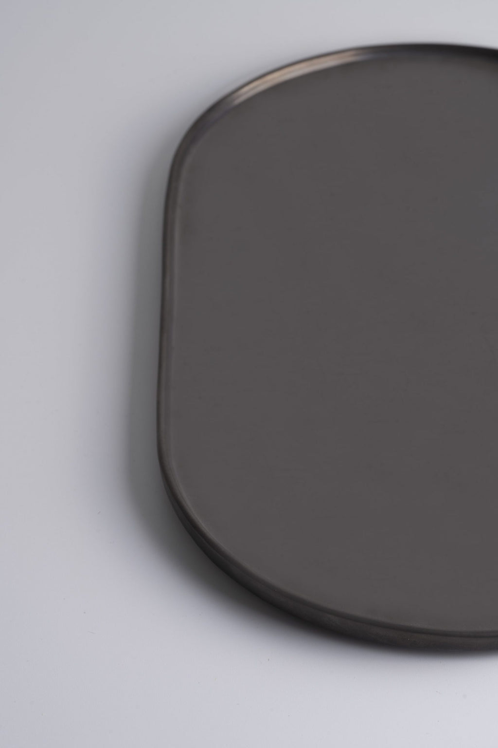 Cruz Black Platter L