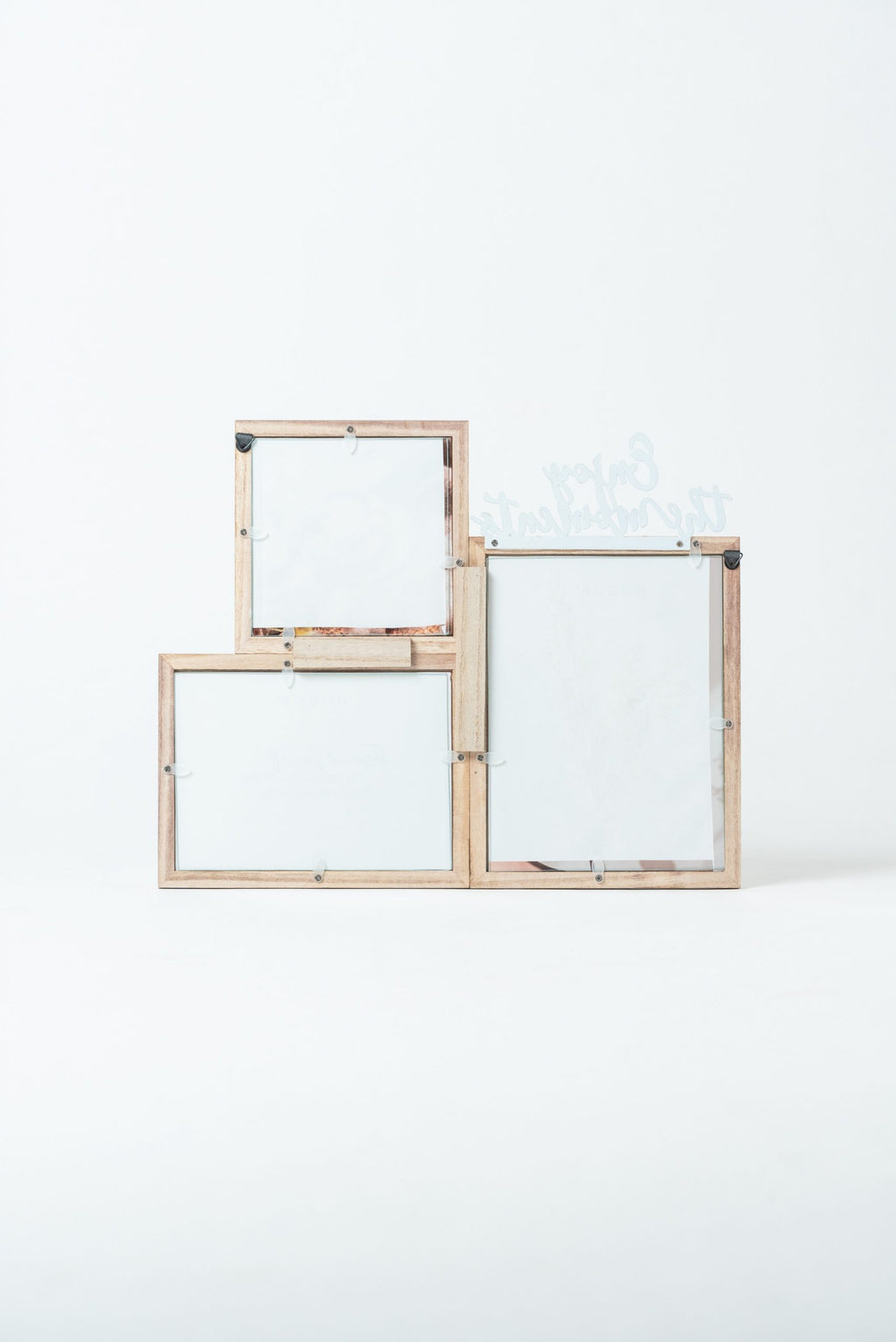 Dale Wall Frame