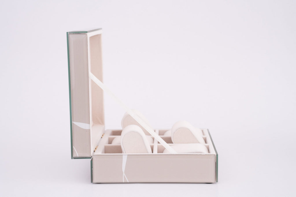 Dena Watch Box
