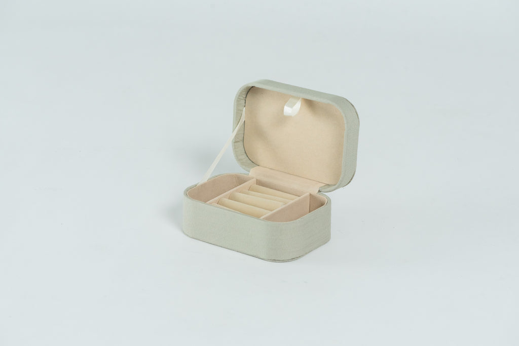 Deveraux Jewellery Box