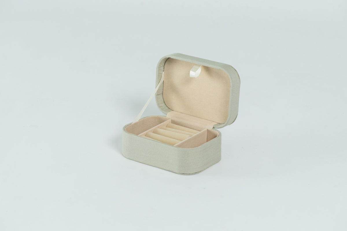Deveraux Jewellery Box