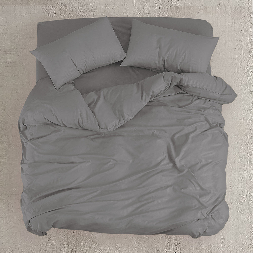 Everly Fitted Sheet Set | Comforter Set