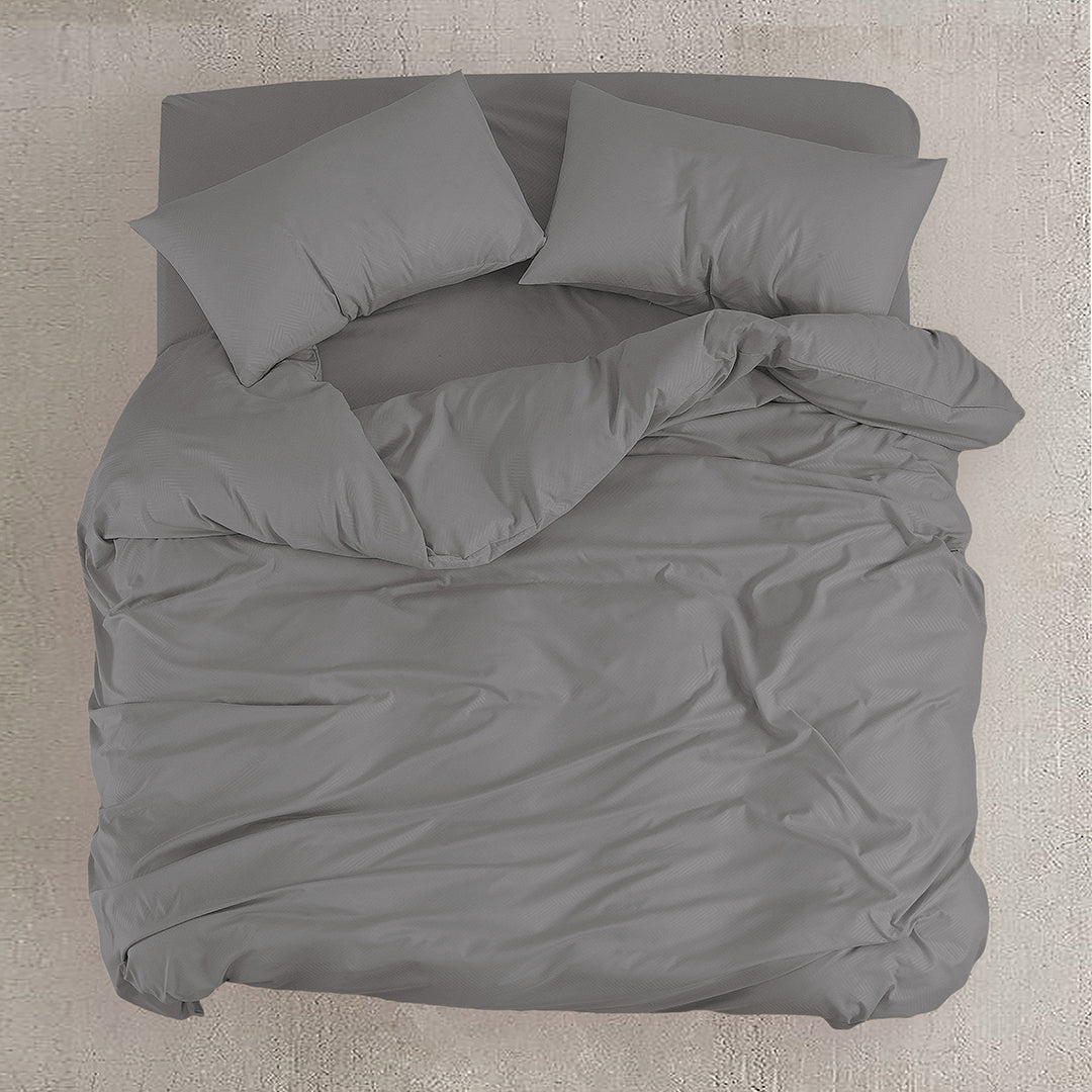 Everly Fitted Sheet Set | Comforter Set
