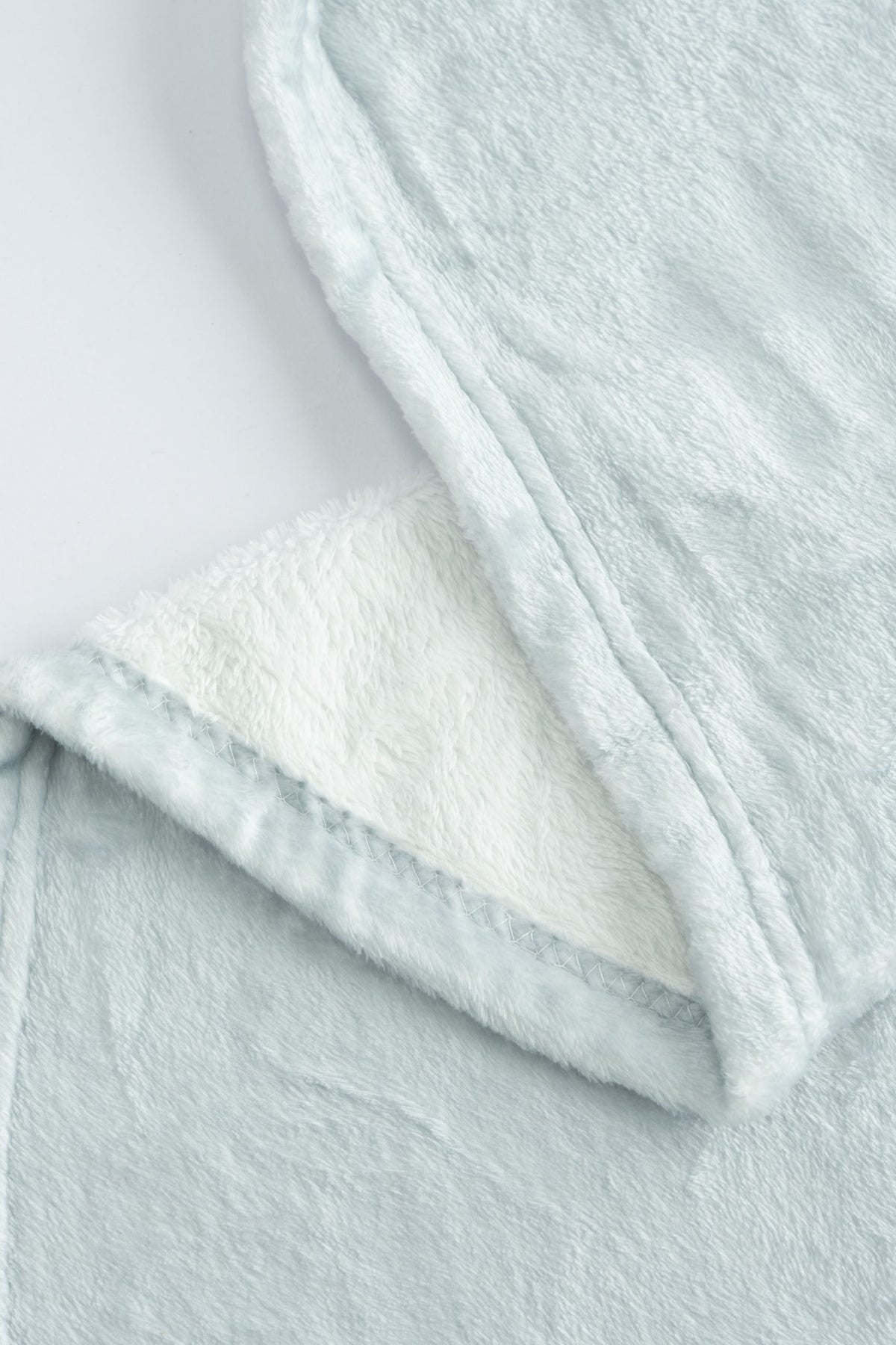 Horley Throw