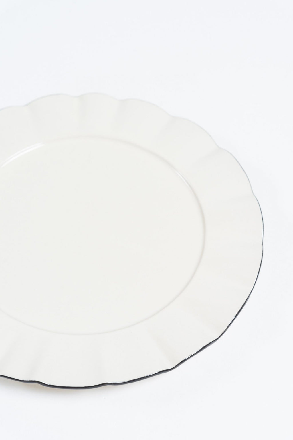 Layla White Dinner Plate L