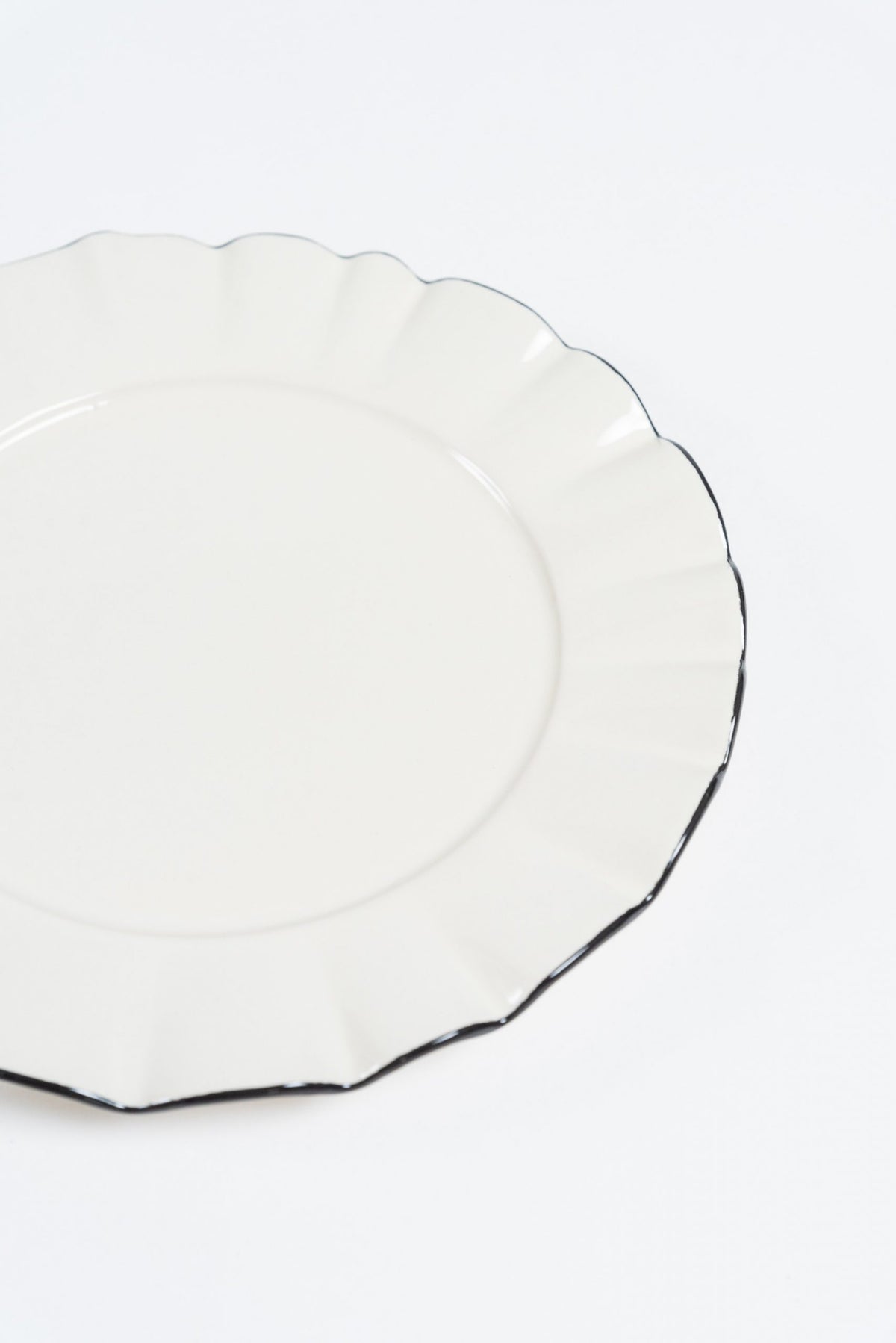 Layla White Dinner Plate S