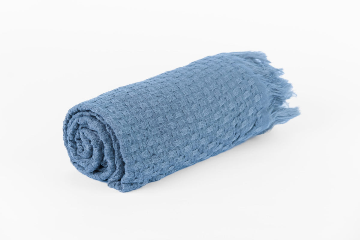 Lia Throw