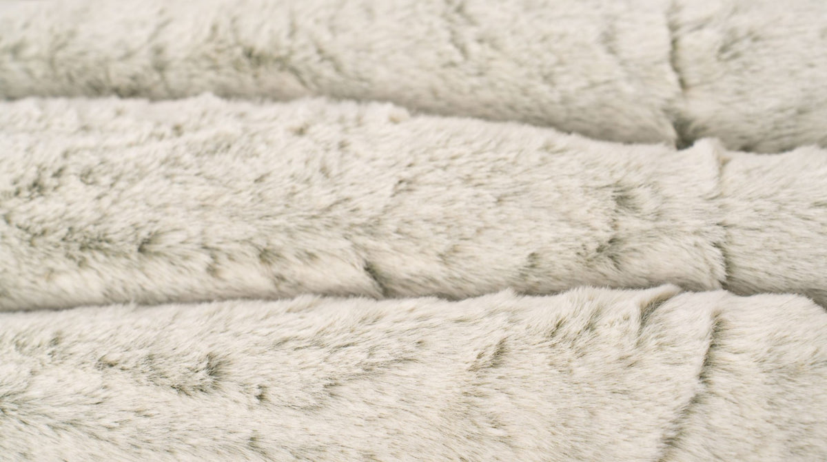 Pygmy Throw