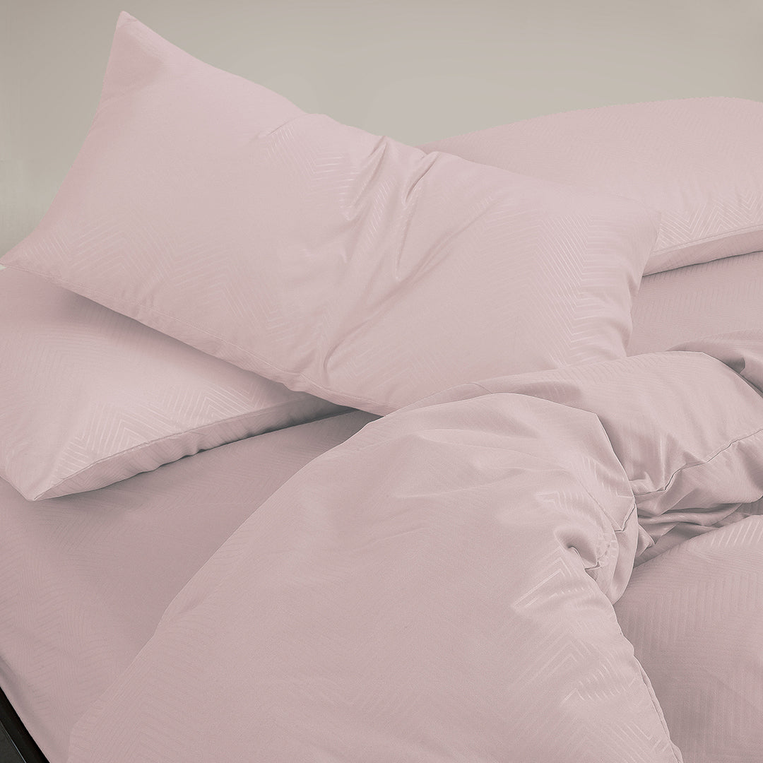 Everly Fitted Sheet Set | Comforter Set