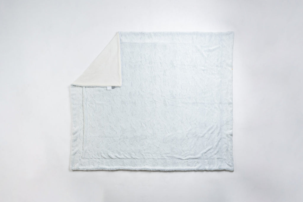 Pippin Throw