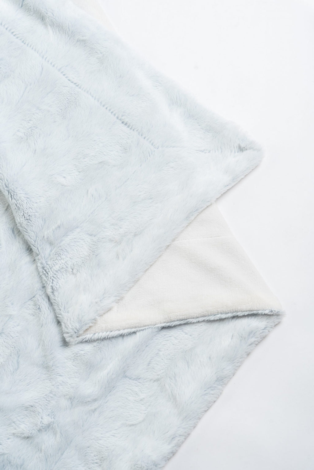 Pippin Throw