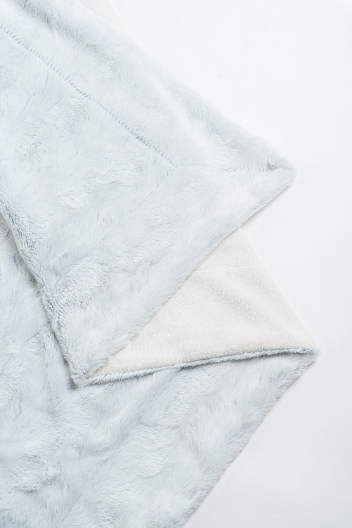 Pippin Throw