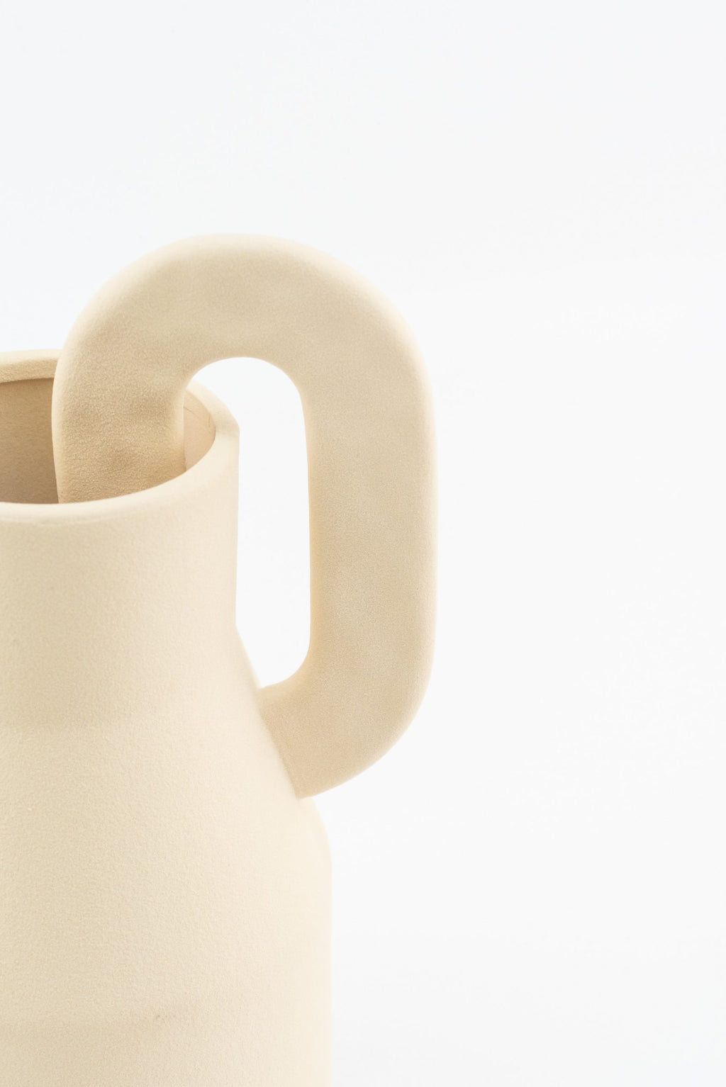 Urith Vase